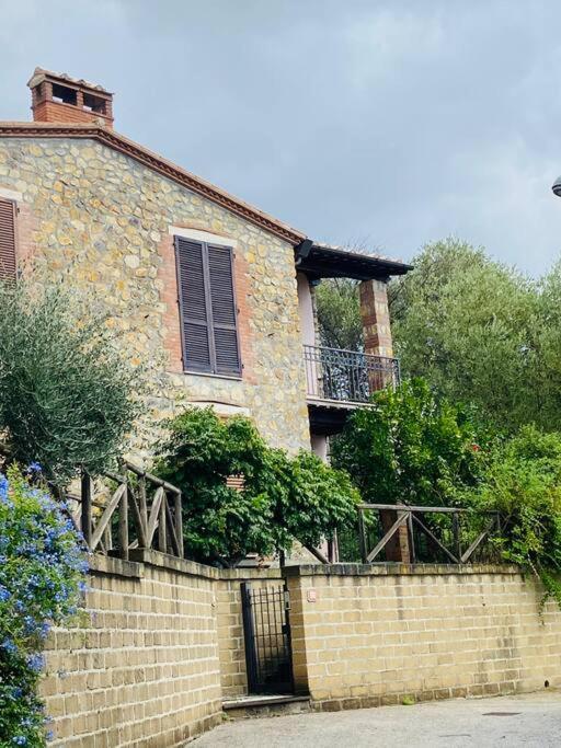 사투르니아 A Casa Di Claudia 아파트 외부 사진